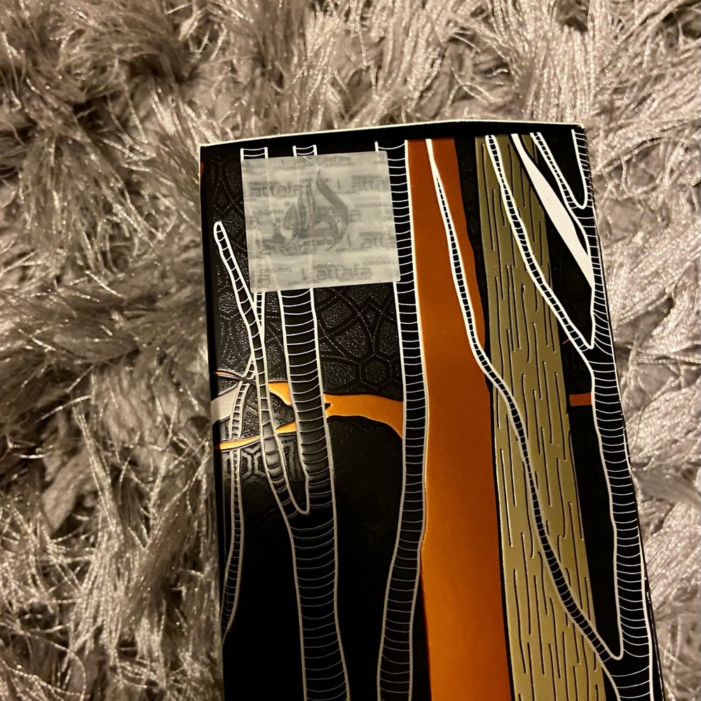 Lattafa Khaltaat Al Arabia Royal Delight Silver Parfum UAE - Picture 3 of 5